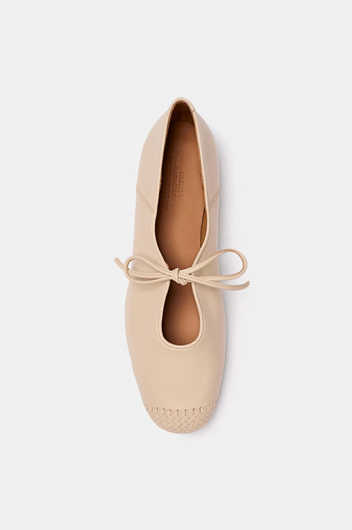 Borago Mary Jane Ivory