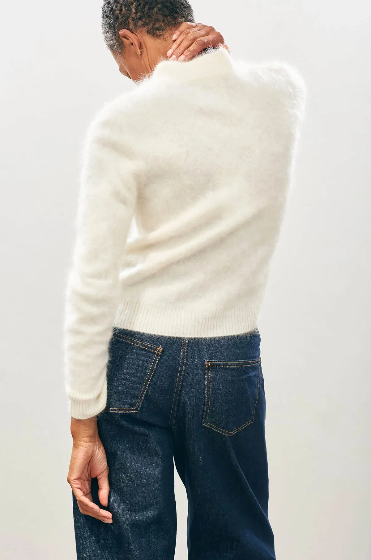 Brushed Turtle Knit Cloud Dancer
