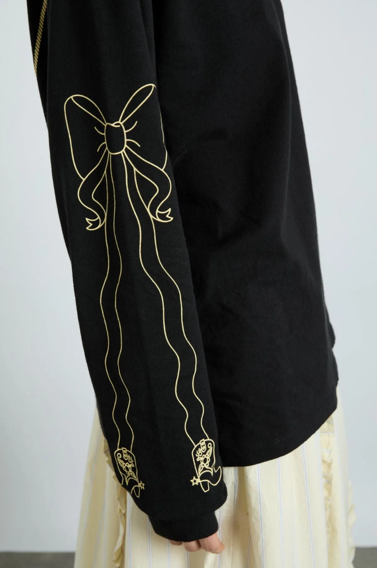 Cow Bow Long Sleeve Tee Charcoal
