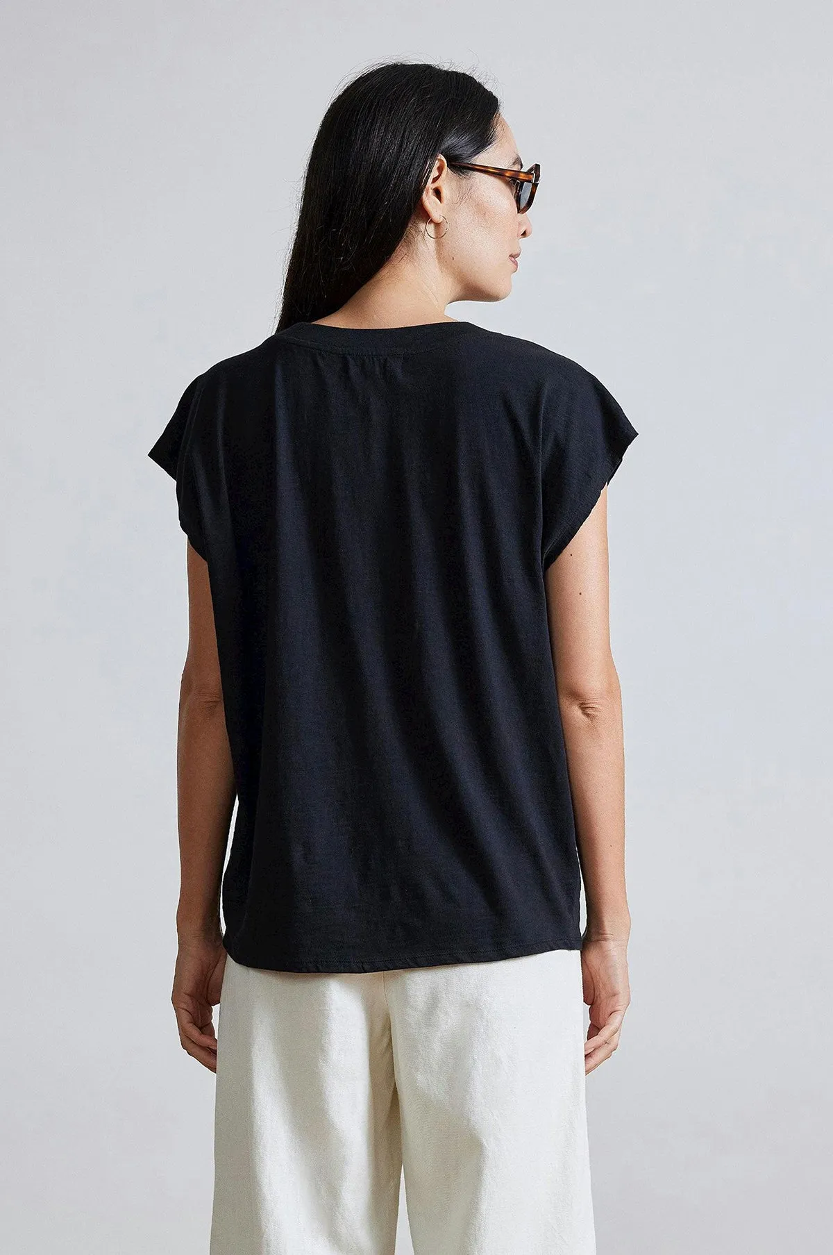 Fuerza Tee Black