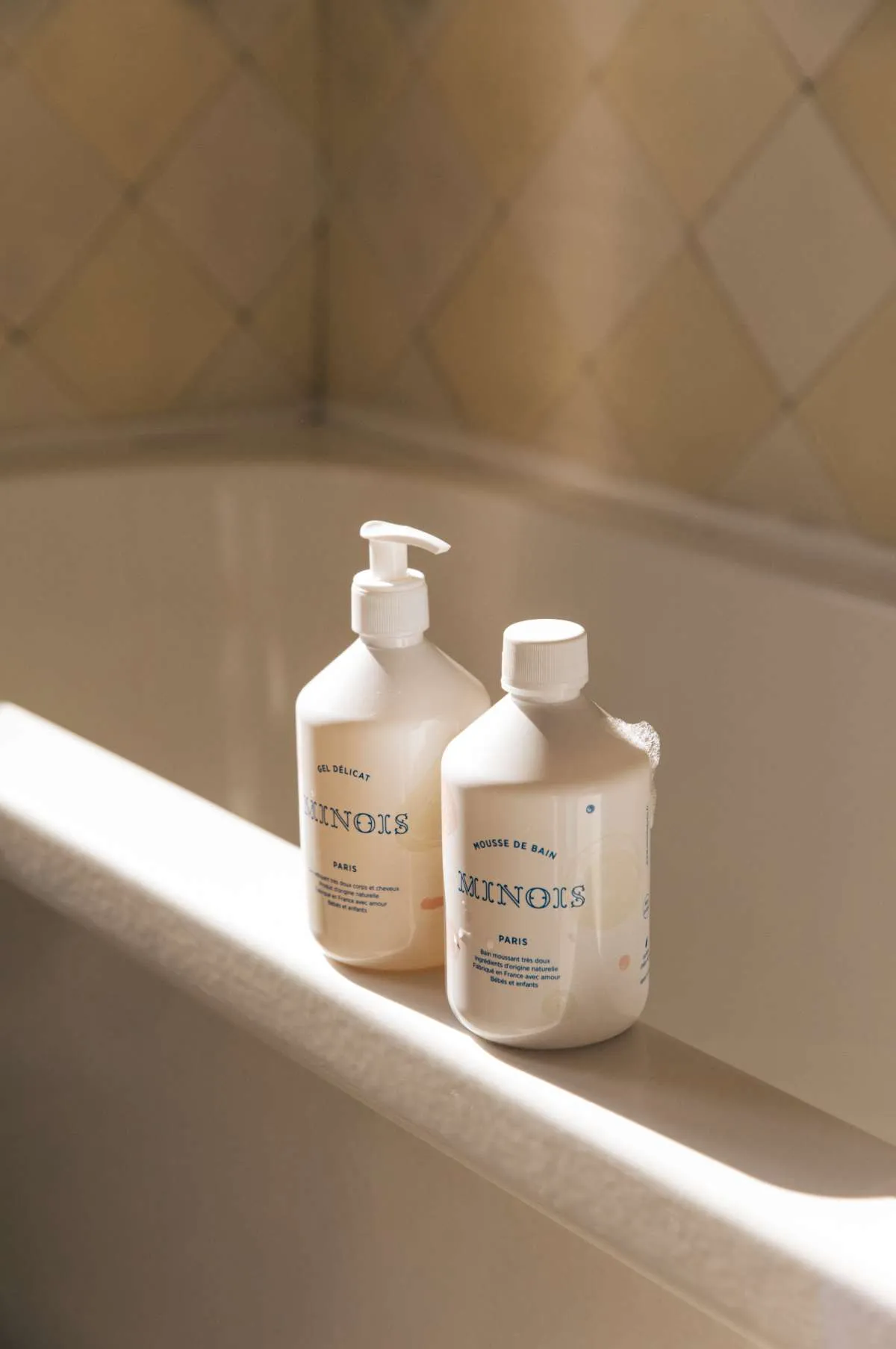 Minois Bubble Bath