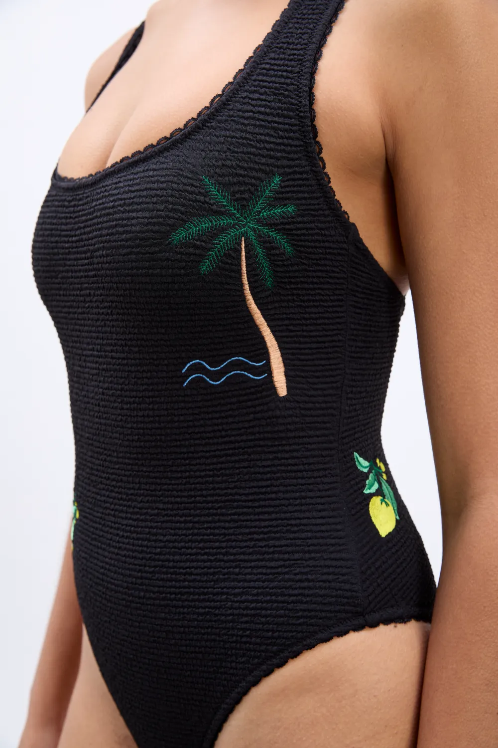 Tashi Swimsuit Embroideries Black