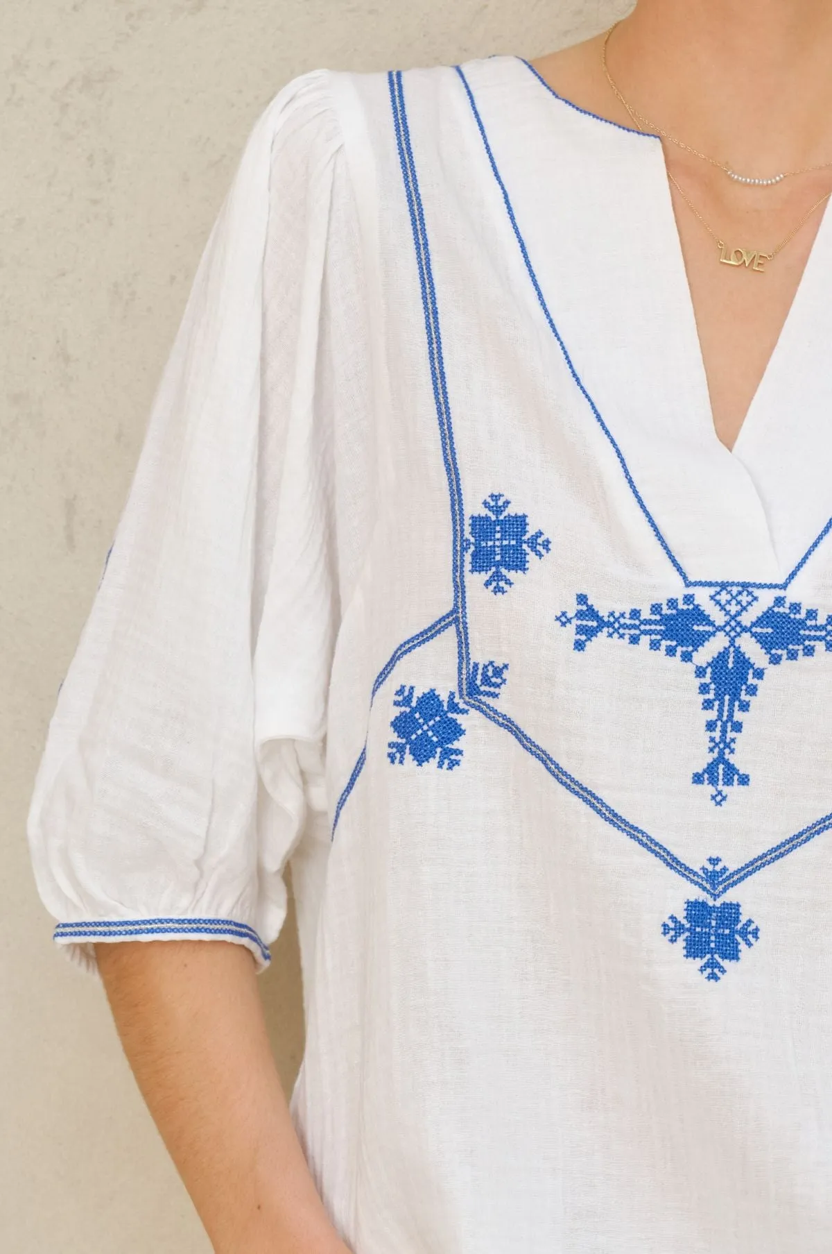 Vivien Emb Top Blue