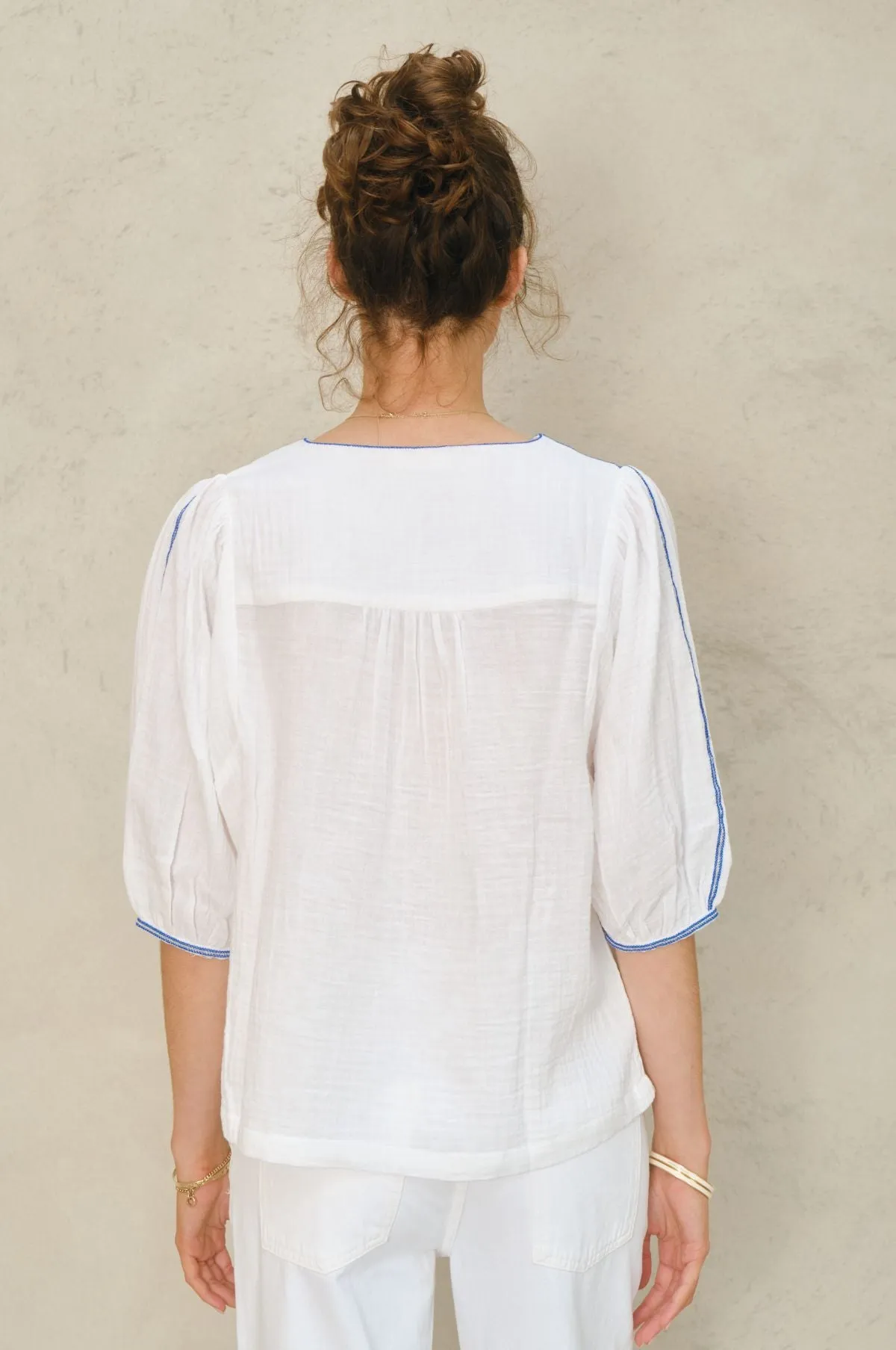 Vivien Emb Top Blue